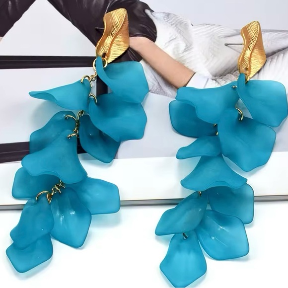 Jewelry - Blue Petal Cascade Acrylic Earrings – Bold Floral Statement Jewelry